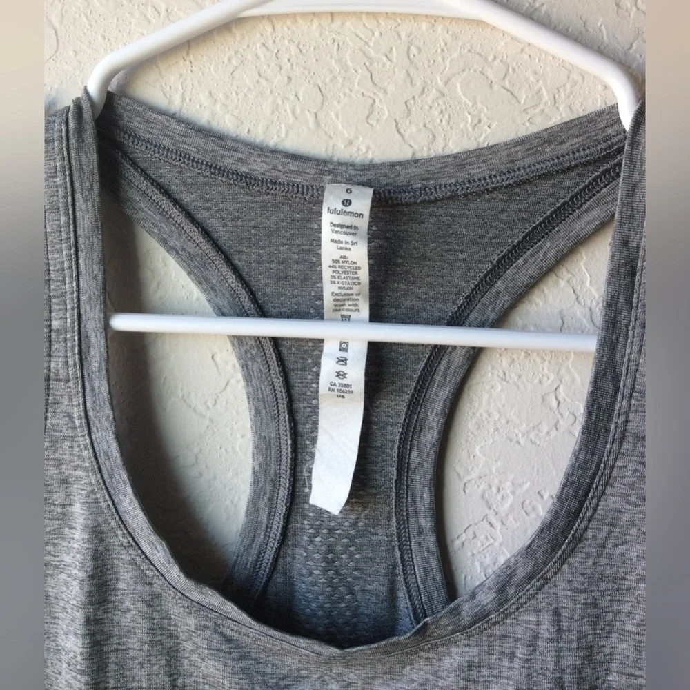 Lululemon Swiftly Tech Racerback Tank ~ Size 6 - Picture 3 of 8